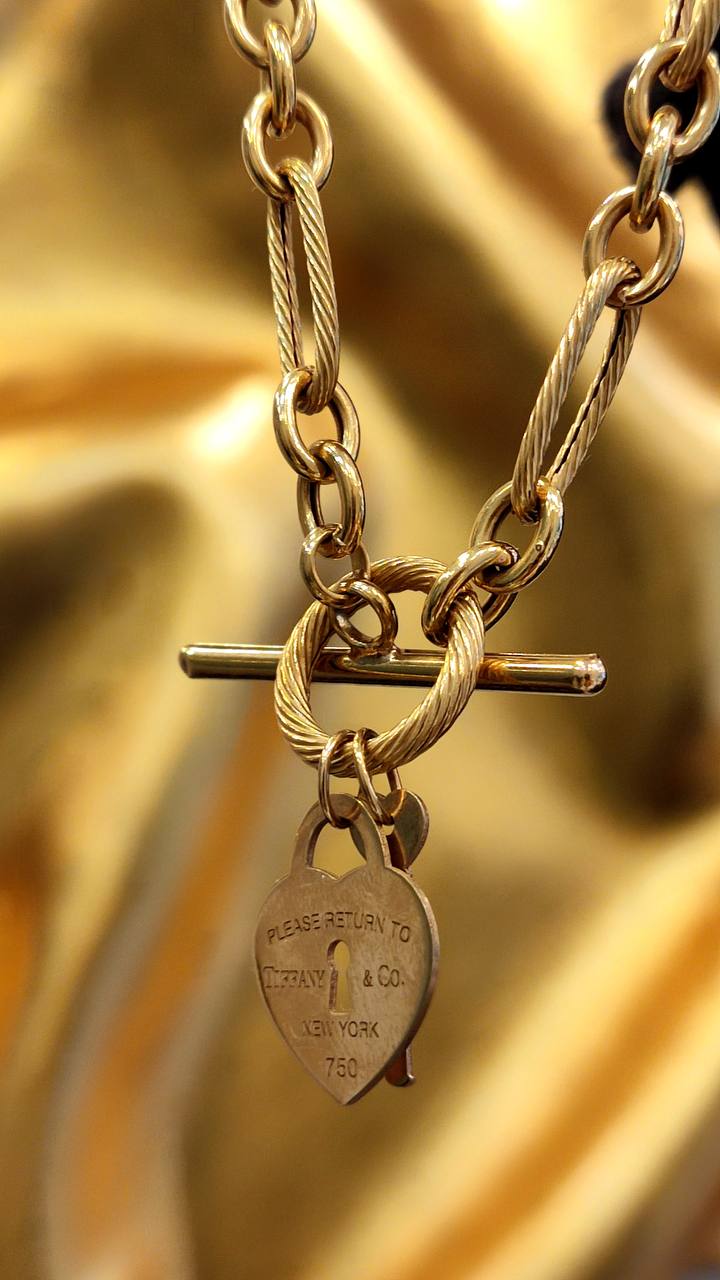 photo_2025-10-23_20-15-21